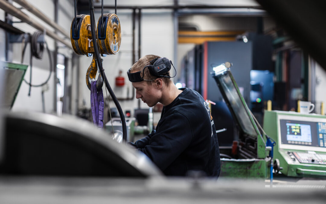 Från ritning till färdig detalj – så fungerar CNC-bearbetning i praktiken